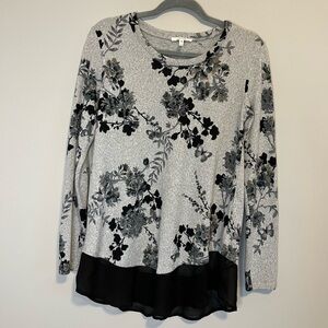 Maurice’s Floral Print Long Sleeve Top - Gray and Black